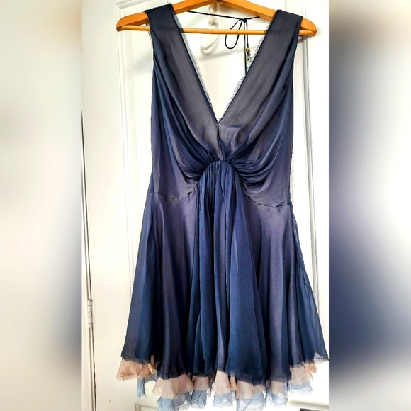 LaRok Dress - Picture 2 of 6